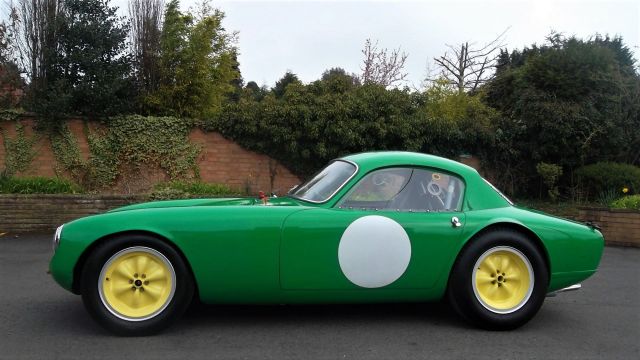 Lotus-Elite-767-UXF-Green-3.thumb.jpg.b5bb30152b545f2a8ad87b57d3d6173c.jpg