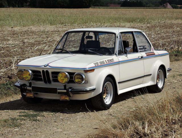 bmw-2002-tii-1-1600x1210.thumb.jpg.8aad66c3d95bce566deb5a544a38681f.jpg