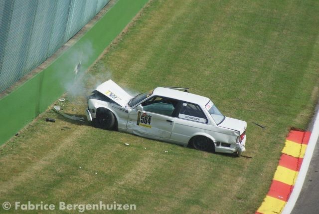 YOUNGTIMER FESTIVAL SPA 2019 YT2 CRASH (8).jpg