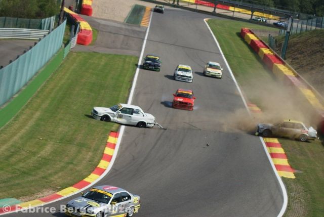 YOUNGTIMER FESTIVAL SPA 2019 YT2 CRASH (1).jpg