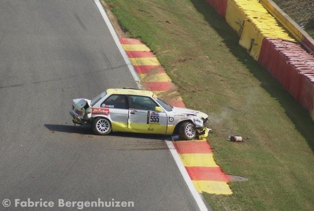YOUNGTIMER FESTIVAL SPA 2019 YT2 CRASH (9).jpg