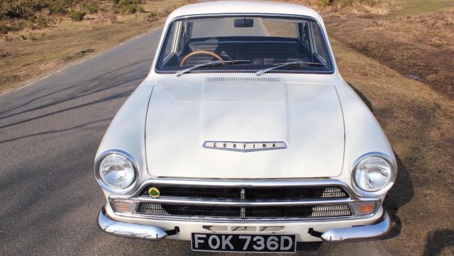 1966-lotus-cortina-ebay-4.thumb.jpg.a456d3d33f30e4ee46b3b923879fee25.jpg