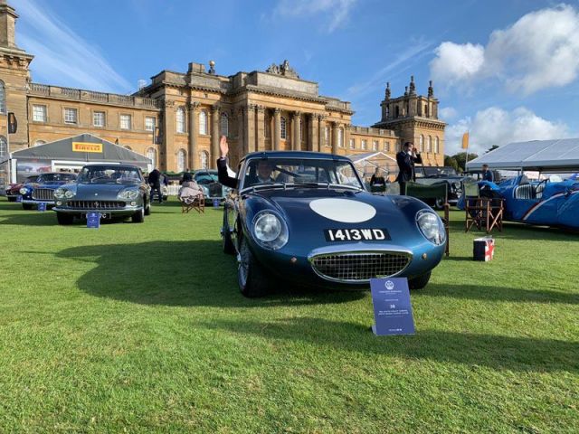 1413wd-SalonPrive03L.thumb.jpg.8ccf60a962e68bc57a42dc3c5a7125a6.jpg