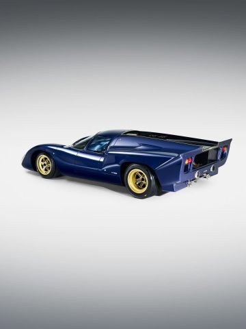 Your first look at the beautiful Lola T70S. 😍(1).jpg